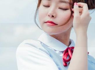 BoLoli菠萝社 – 更新！柳侑绮Sevenbaby的舰娘collection写真集，让人看得心甘情愿！