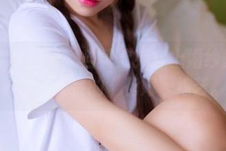 GIRLT果团网 – 当黄歆苑穿上婚纱最新写真演绎无奈的“花嫁”综艺。