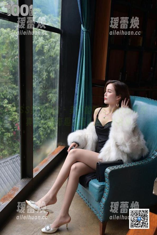 IESS异思趣向 - 美子的阳光selfie系列，真是一幅奇趣且迷人的图片合集。
