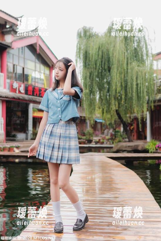 喵糖映画的双马尾学妹，图集更新，画风依旧，可惜我的少女心已经有点不堪重负了，哈哈。