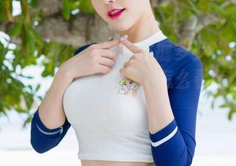 MiStar魅妍社 – 你能发掘多少！FoxYini孟狐狸最新女友套图，怎么看怎么想破头！