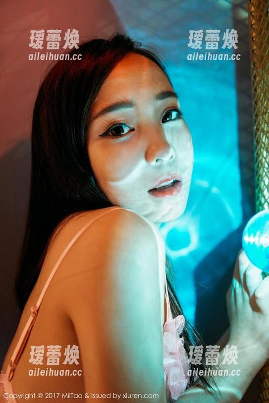 MiiTao蜜桃社-Cris_卓娅祺 MiiTao蜜桃社 - Cris_卓娅祺与她的眼镜——高清资源的意外之喜!