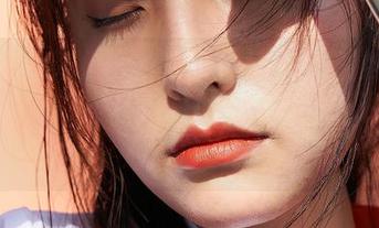 MiiTao蜜桃社 – 偏偏木楠Nan的妹妹写真图包，总能在我心里过一遍，不说话却心知肚明。