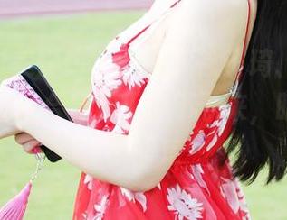 MyGirl美媛馆 – 制服、徐子琦、高清，哎呀，这组合真让人停不下来，眼睛追着画面走