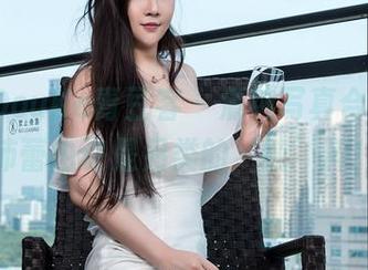 QingDouKe青豆客 – 清纯写真合集，安沛蕾也许是另类的‘纯’粹！