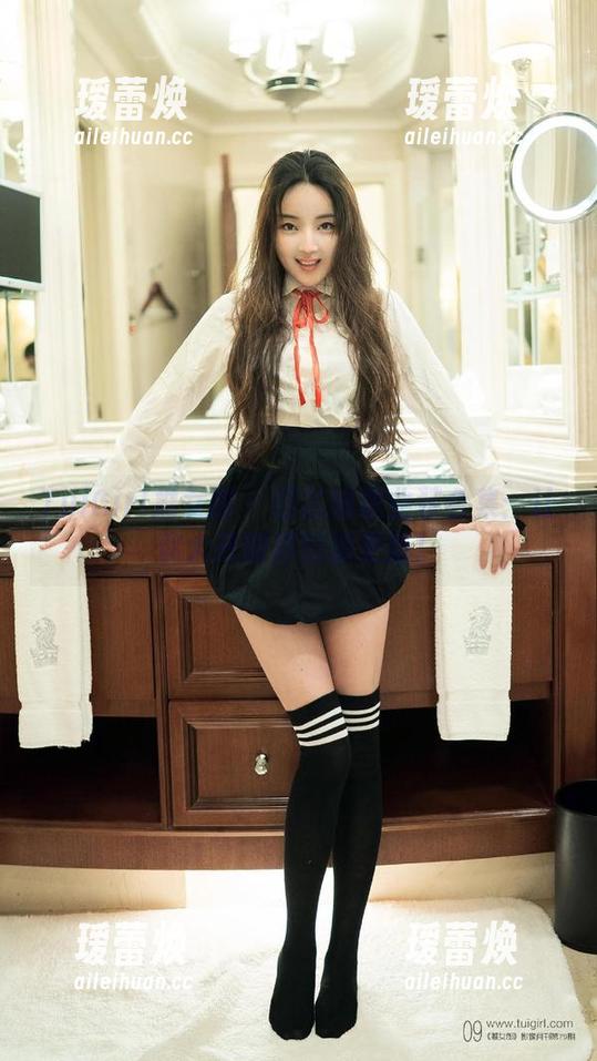 TuiGirl推女郎 - 田芯娜职业装合集：让你大开眼界的新更新！