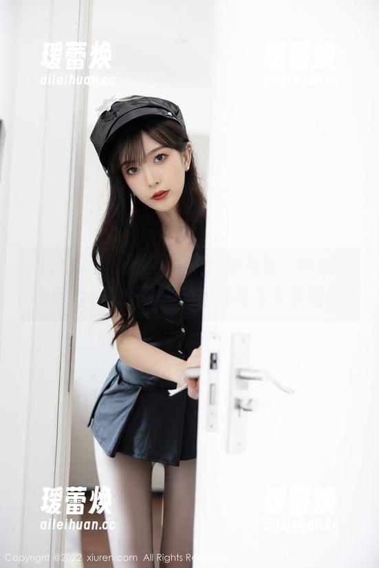 Xiuren秀人网 - 睡衣反转角色，Wendy智秀私拍美图里的小尴尬与大乐趣！