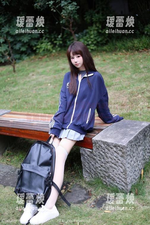 Xiuren秀人网-加朵babe Xiuren秀人网 - 当加朵babe担任秘书,看她如何用精选美图征服一切!