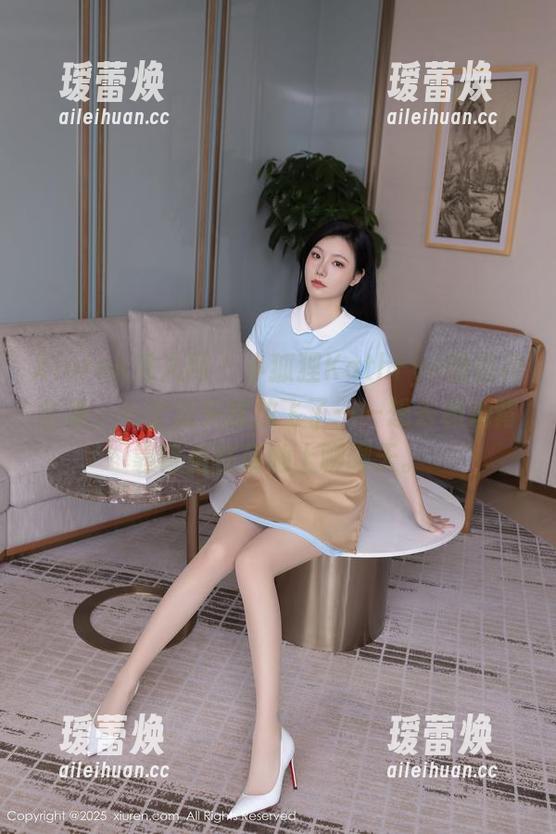 Xiuren秀人网-小狐狸Kathryn Xiuren秀人网 - 小狐狸Kathryn的白裙全集,一个念头就放飞了——想去和她背靠背坐在草地上聊聊天。