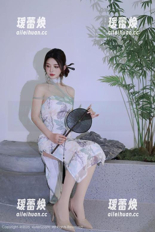 Xiuren秀人网 - 神奇的厦门旅拍合集，王馨瑶yanni的照片怎么能这么俏皮？