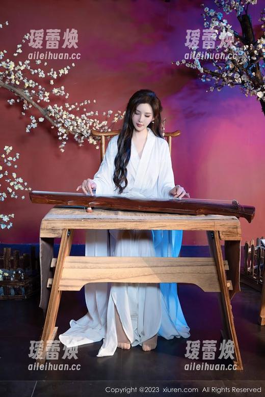 Xiuren秀人网-萌白酱 Xiuren秀人网 - 不只是水手服,还是萌白酱的艰难“生存法则”,图库看点多多!