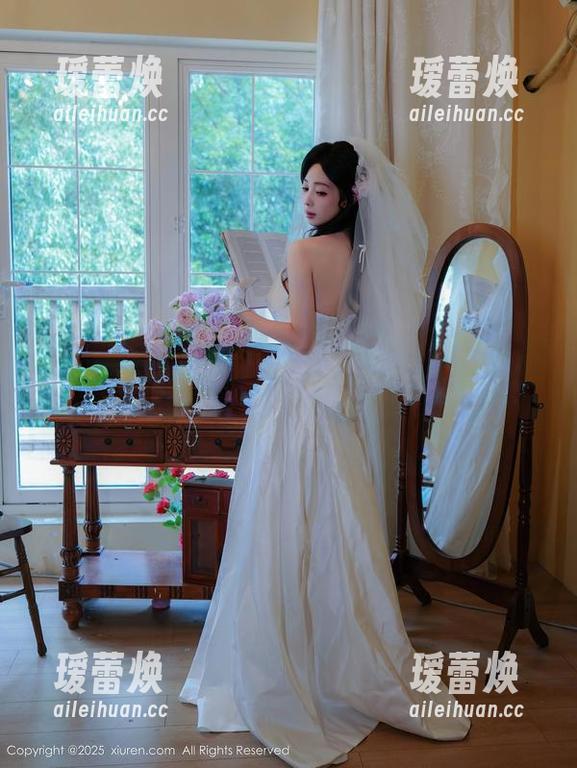 Xiuren秀人网-雪瑞Lisa Xiuren秀人网 - 雪瑞Lisa的体操服套图:这身材,太能引人注目了吧。
