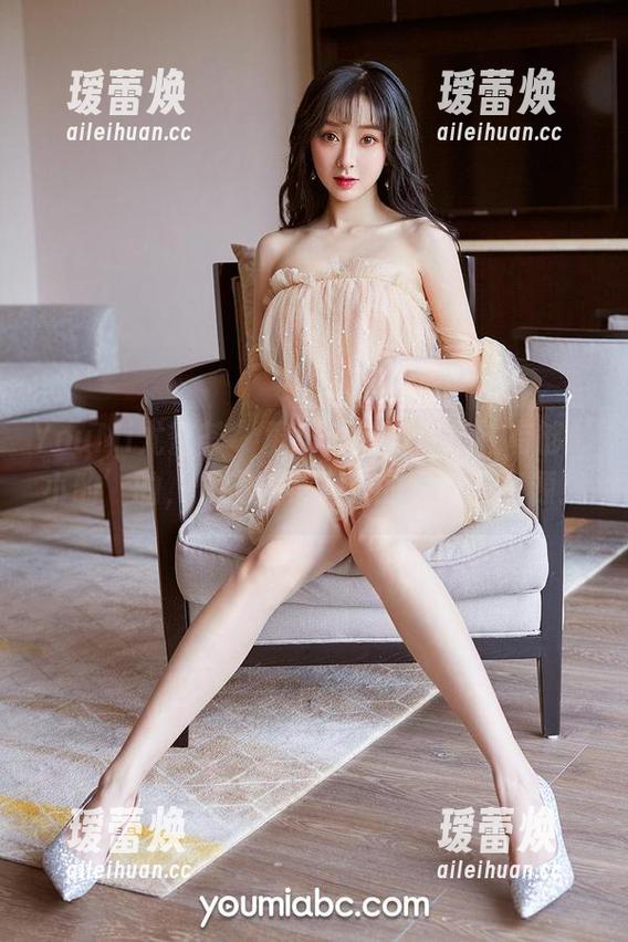 YouMi尤蜜荟-黄乐然 YouMi尤蜜荟 - 黄乐然的写真实在有够‘小酌’的,俨然变身酒神的写真集资源!