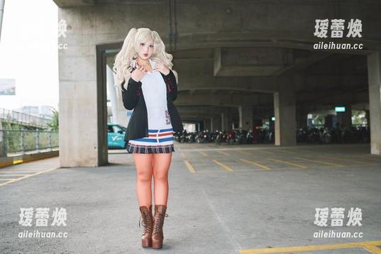 总觉得puypuy的女神系列没法自拔，迫不及待想下载美图放手机背景！