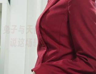 丽柜 – 兔子与天使相遇的高清合集，谁能说这场轶事不有趣呢？