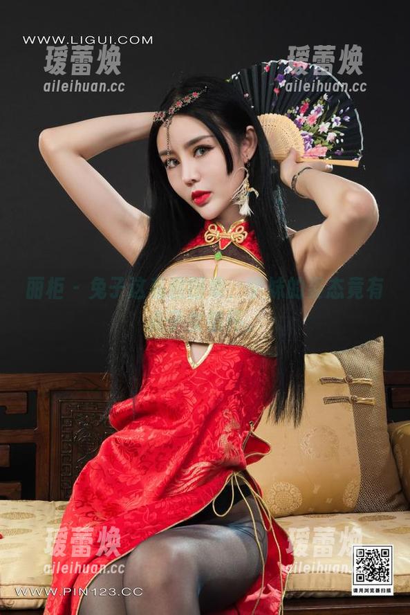 丽柜-兔子 丽柜 - 兔子这私房图集,学妹的姿态竟有点子女情怀。