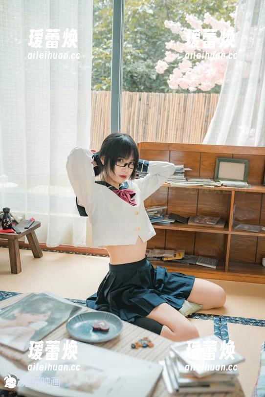 兔玩映画 如何用图片重塑女仆的形象?兔玩映画的黑白实验
