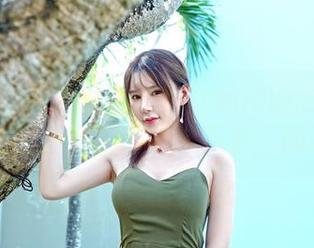 嗲囡囡 – 为什么萌琪琪Irene的私房镂空合集看完后我有种‘学不会’的不安？