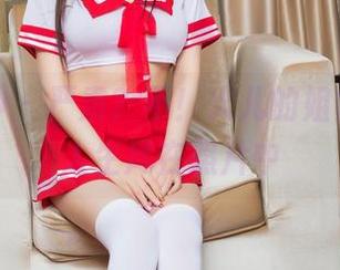 头条女神 – 严肃？不！火儿的姐姐，高清人生尽在照片中