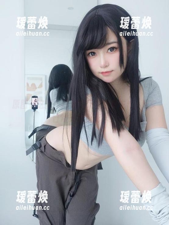 原图在这里，打破次元壁的女主K，魔女日常又有新花样！