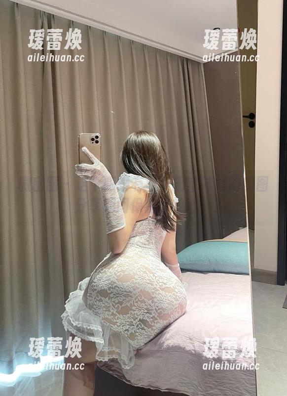 微密圈 - 这个眼镜有毒！奶宝妹纸的美图，分享期间保留你的心！？