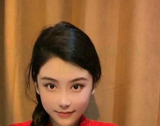 微密圈 – 这红色诱惑是奶雯在挑战我的眼力，原图没商量，精选不带走！