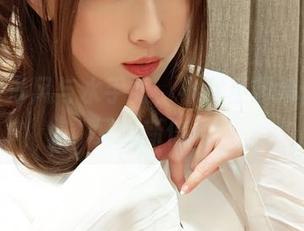 撩人的海风与水手服，小女巫露娜作品集又添新信号
