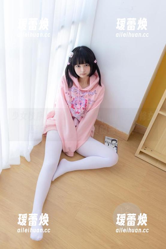 少女秩序 - 图集或许常见，但晞可的修女更新却独具韵致，真的是…哎！