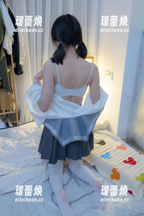 少女秩序 - 原图在此～鹿可的肉丝写真合集，解压也能有点小趣味！