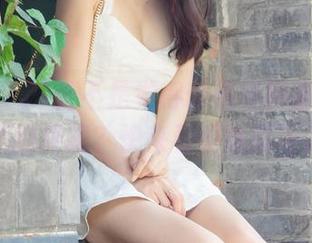 尤果网 – “是不是觉得仙妮穿制服也有一丝隐秘的张扬？快来看看她的写真！“