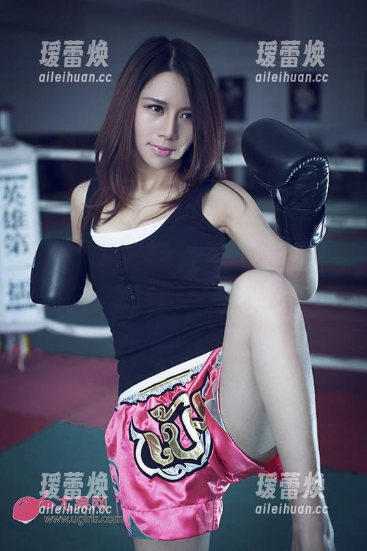 尤果网-杨果果 尤果网 - 资源穿越:杨果果用高清修女挑战传统审美