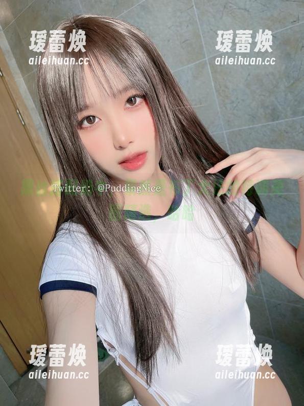 布丁大法 黑丝搭配奶牛,果然是布丁大法的特训美图精选,哈哈