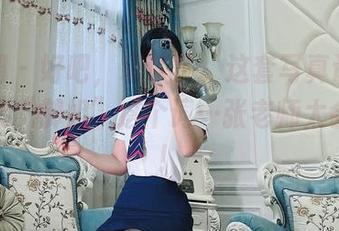 微密圈 – 好吧，承认了，这套写真让我重新定义“御姐”这个词…张老师太会了吧！