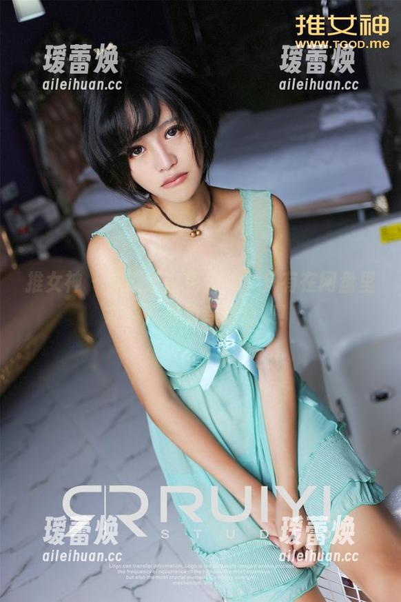 推女神-苏糯米 推女神 - 苏糯米白色大片,只有在网盘里才能开启的专属合集!