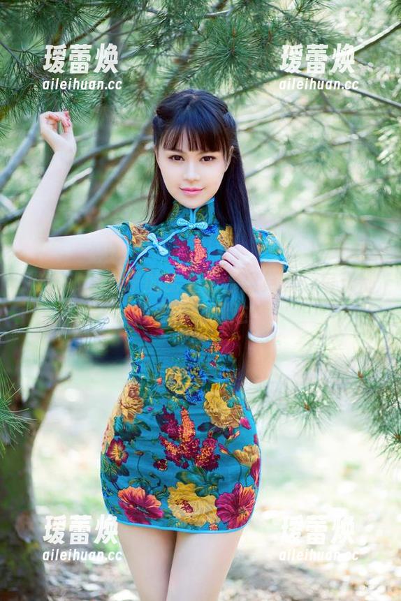 推女郎 - 沙子的比基尼合集更新：每天都想去海边溜达！