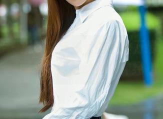 推女郎 – 王馨瑶与白丝的千丝万缕，精选图片总能触动某根神经