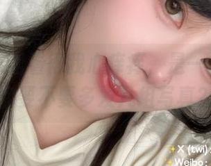 这身连衣裙看得我心痒痒，是一只废喵了你要不要多发几组写真？