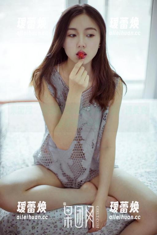 果团网-陈雅漫 果团网 - 透过陈雅漫的写真合集,温柔变得像海一样深
