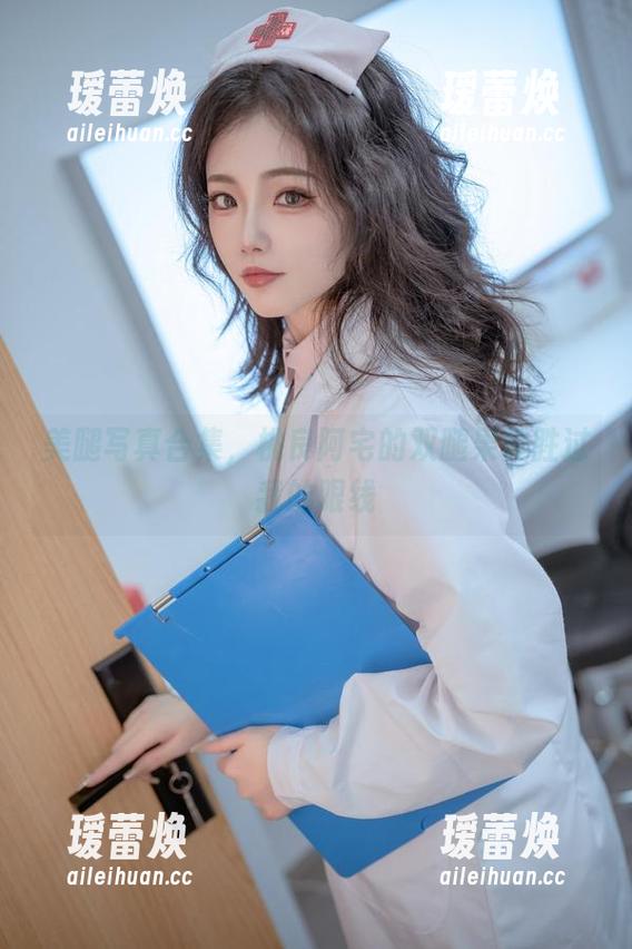 美腿写真合集，桃良阿宅的双腿果真胜过我的眼线