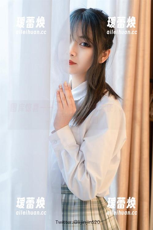 梨瑾瑾 图库惊喜——梨瑾瑾当恶魔天使,挑衅我对可爱的认知