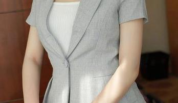 模范学院 – SOLO-尹菲最新塑造：她的妹妹其实比她还会卖萌！