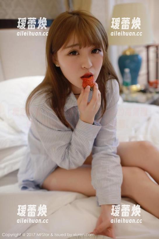 模范学院 - 这组果儿Victoria的高清图包，学妹的气质让人目不转睛。