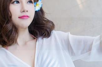 爱蜜社 – 萌白酱一周的居家穿搭课，证实了：我的睡衣也是低调的资源！