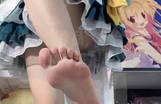 白栎Shirly私房作品，组合了蔚蓝和黑见茜香香，合拍时谁把马赛克忘了？