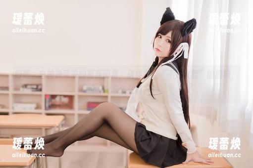 好吧，白神泱带来的最新图集，确实有点“不知火舞”的韵味，大家怎么说？