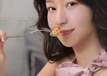 秀人网 – 开下这个白色的，美得有点过分。Carol周妍希的高清照片系列，不看对不起自己。