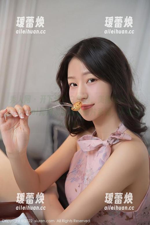 秀人网-Carol周妍希 秀人网 - 开下这个白色的,美得有点过分。Carol周妍希的高清照片系列,不看对不起自己。