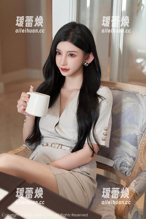 秀人网-奶油妹妹 秀人网 - 也许这就是奶油妹妹的裤里丝图包,分享过程无比有趣,哈哈,真是个精灵!