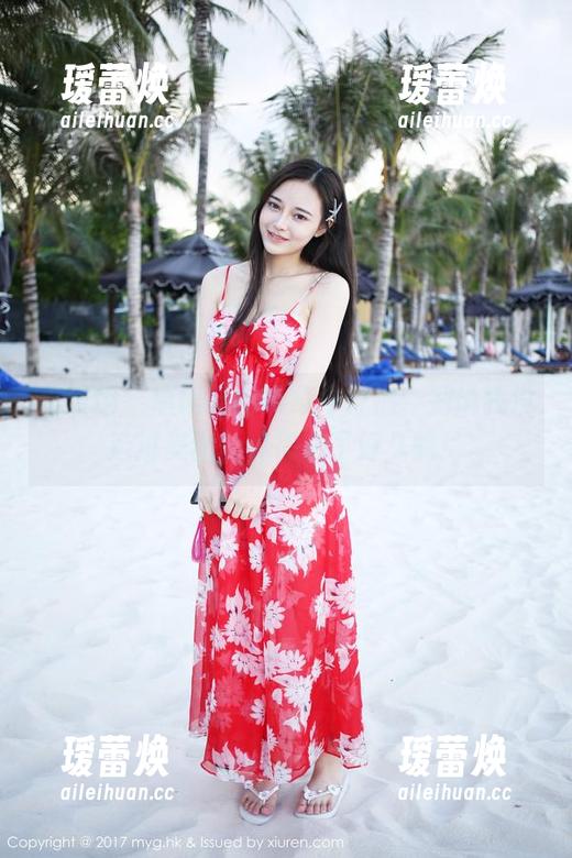 美媛馆 - 唐琪儿的紧身牛仔裤，别说我没选过美图，真得挑了好久啊！