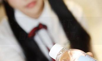 美媛馆 – 在王馨瑶的网袜下，无圣光的套图总有意外的惊喜。